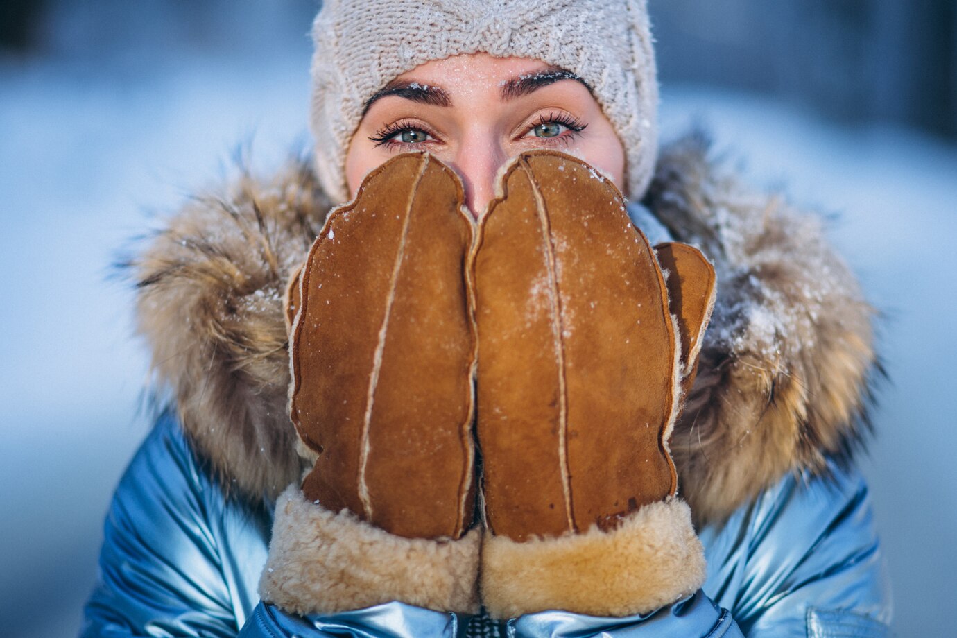 portrait-young-woman-winter-jacket_1303-12841