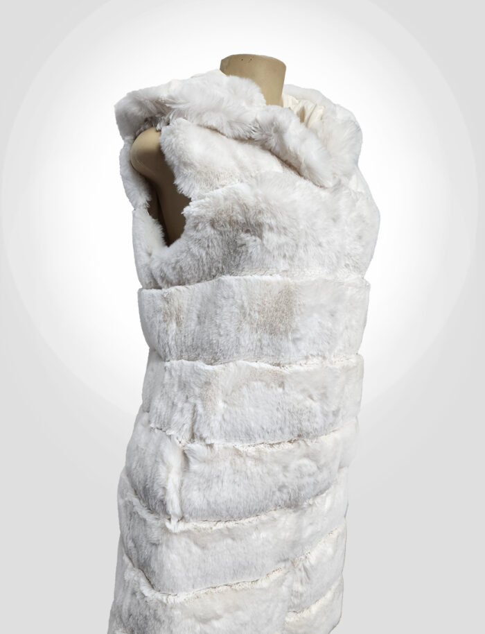 BCBGMAXAZRIA Women’s Hooded Grooved Faux Fur Vest